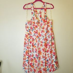 Forever 21 Floral Racerback Dress in White/Pink 2X